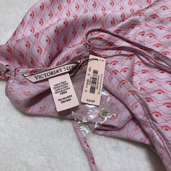 Victoria's Secret NWT Satin Cami Top Women XS - Picture 8 of 9